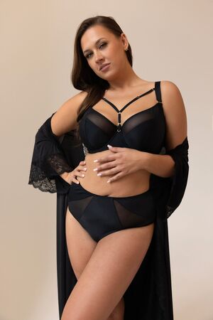 Бюстгальтер plus size с декоративными бретелями